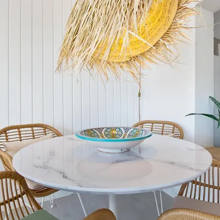 Casa De La Playa. House With Magnificent Sea